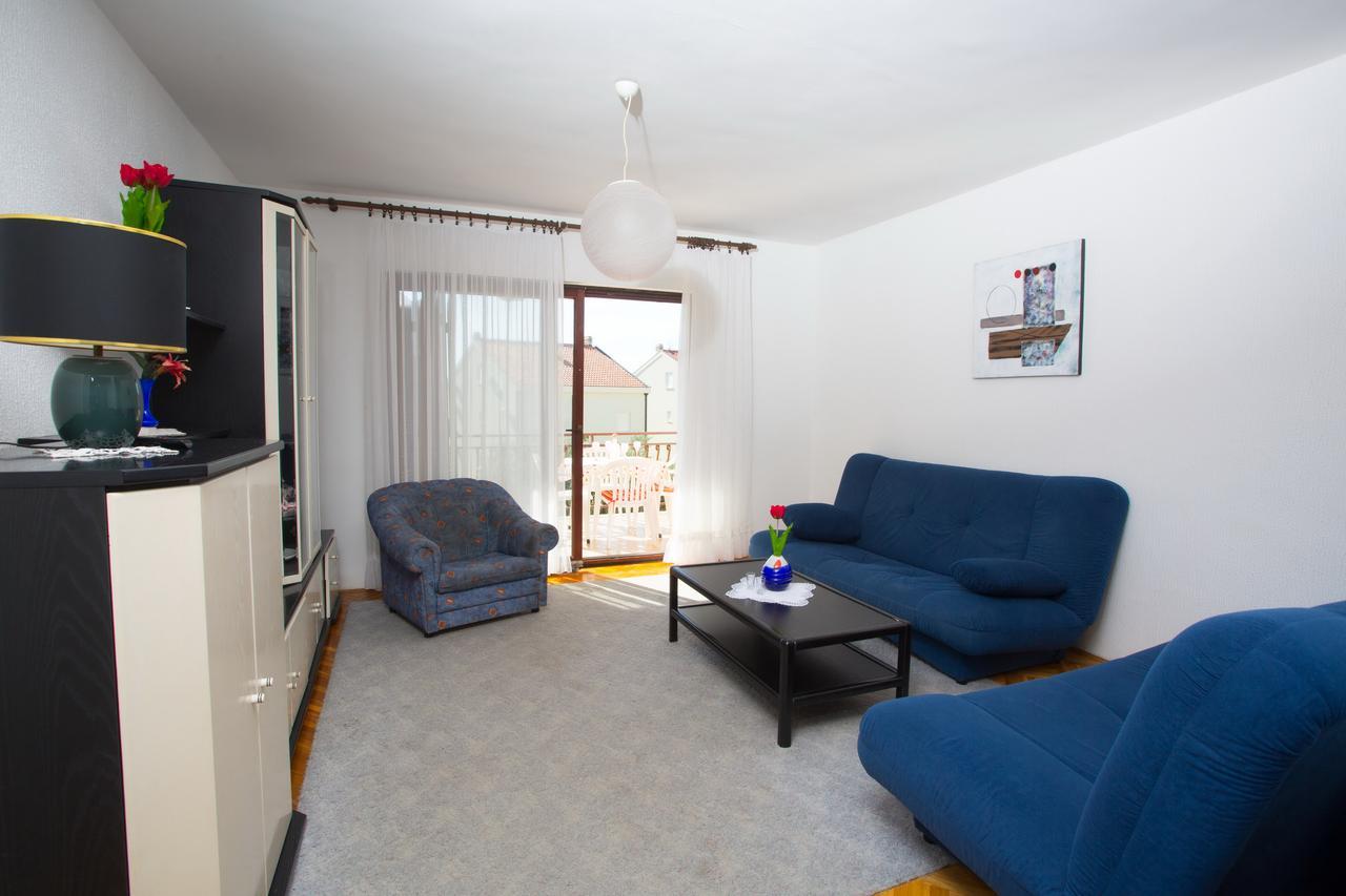 Apartments Zoran Promajna Buitenkant foto