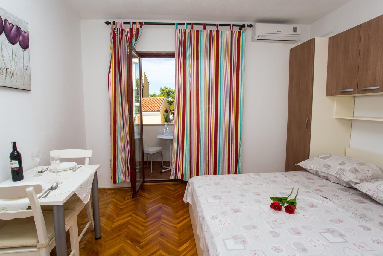 Apartments Zoran Promajna Kamer foto